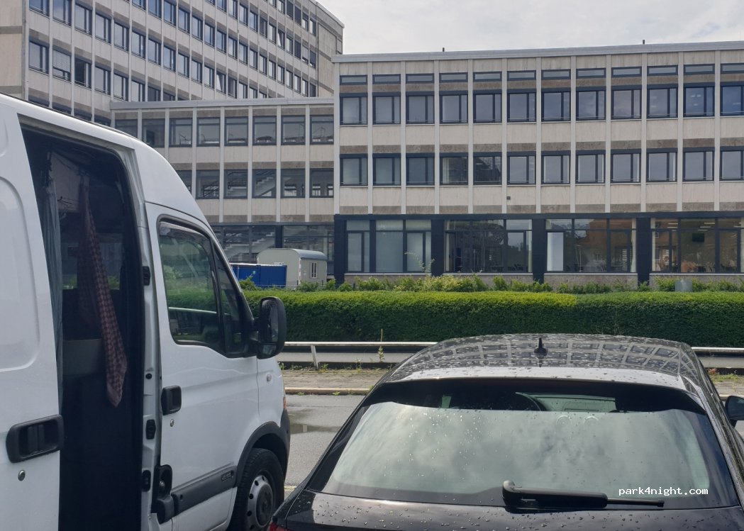 (90429) Nürnberg - 16 Brucknerstraße — foto 3