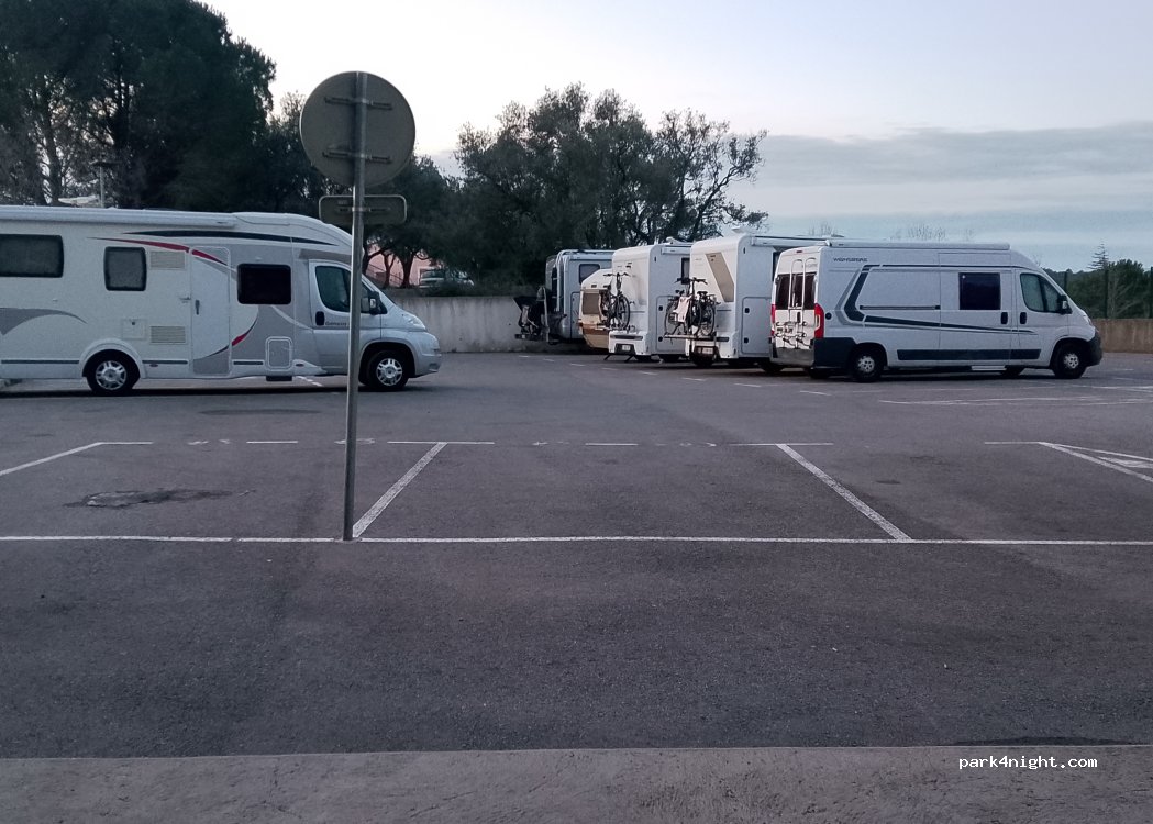 (34560) Poussan - 60 Rue du Collège — foto 5
