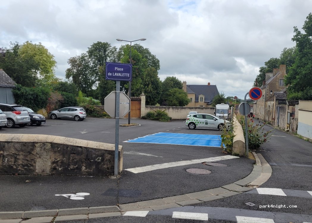 (37360) Neuillé-Pont-Pierre - 4 Avenue de la Libération -12-08-44 — foto 2
