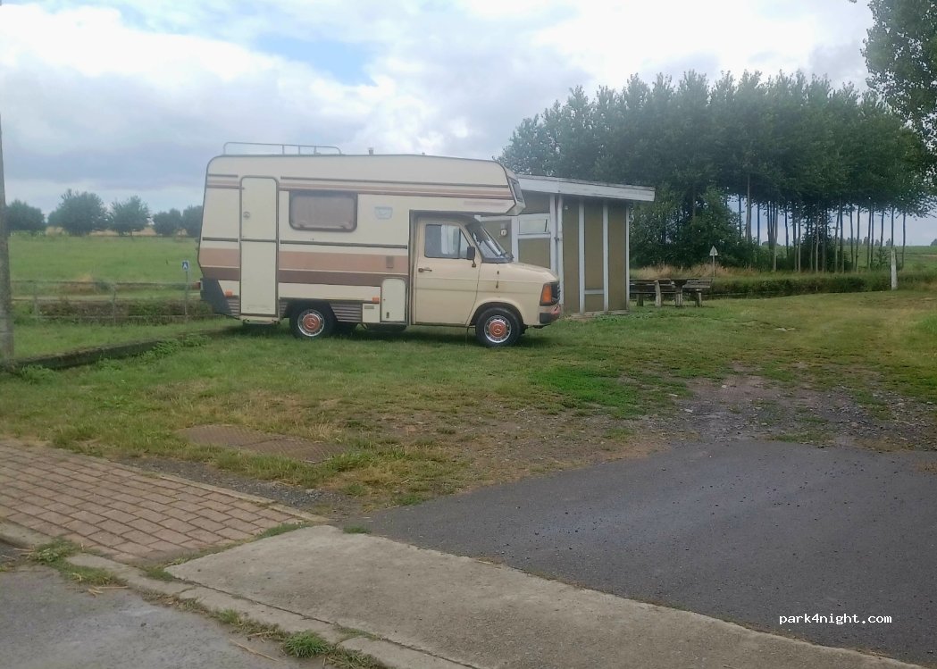 (7950) Chièvres - 90 Rue de Leuze — foto 2