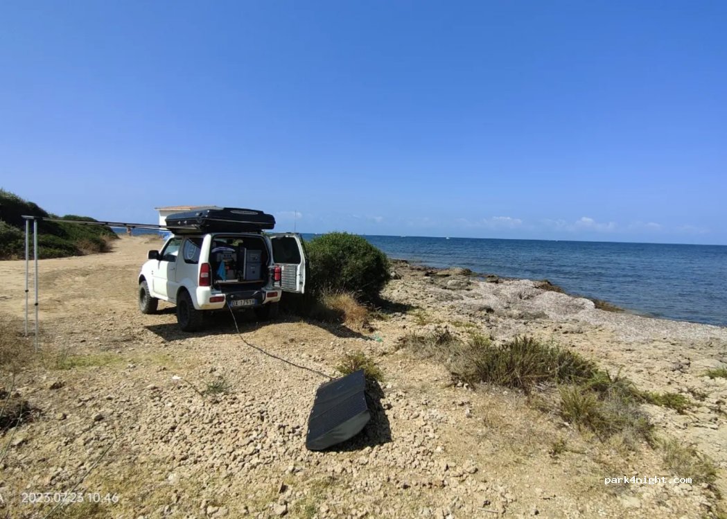 (00053) Civitavecchia - Unnamed Road — foto