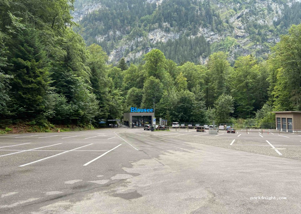 (3717) Kandergrund - Blausee — foto 3