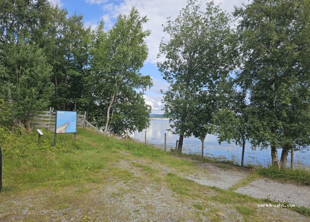 (7110) Fevåg - 67 Refsnesveien — foto