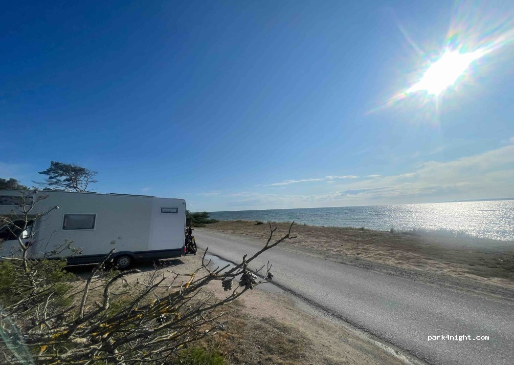 (623 54) Klintehamn - Unnamed Road — foto
