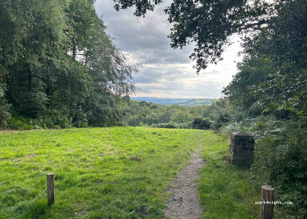 (GU27 3PX) Haslemere - Unnamed Road — foto 3