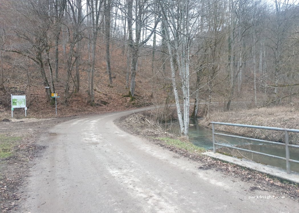 Helfensteinstraße Parking — foto 3