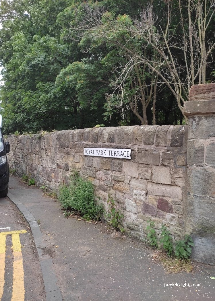 (EH8 8HU) Edinburgh - 1 Spring Gardens — foto