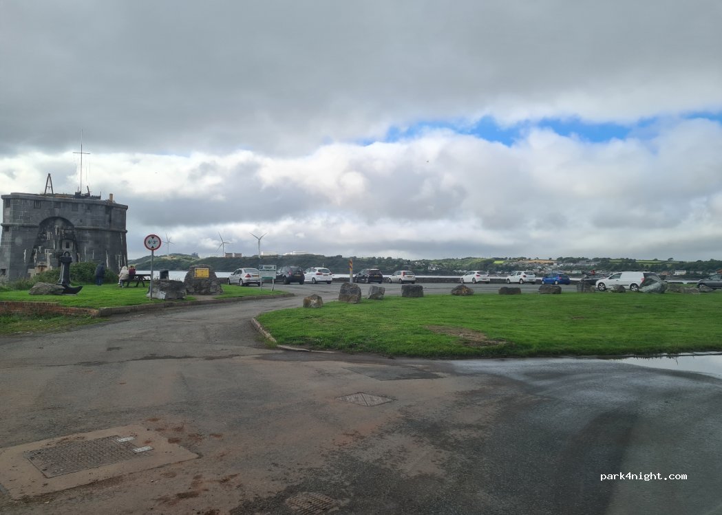 (SA72 6AE) Pembroke Dock - Fort Road — foto 2