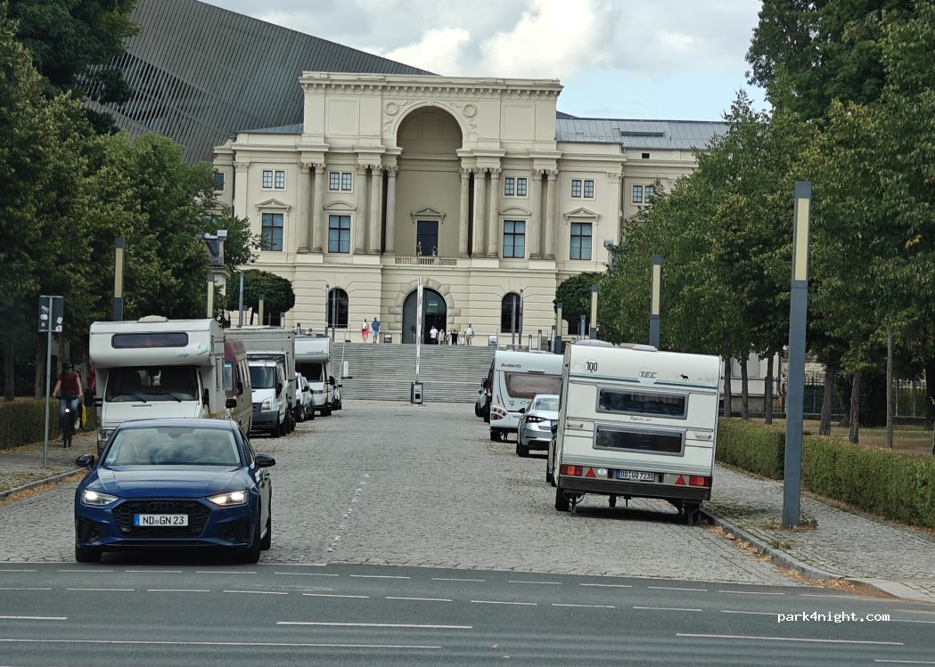 (01099) Dresden - 1 Olbrichtplatz — foto 3