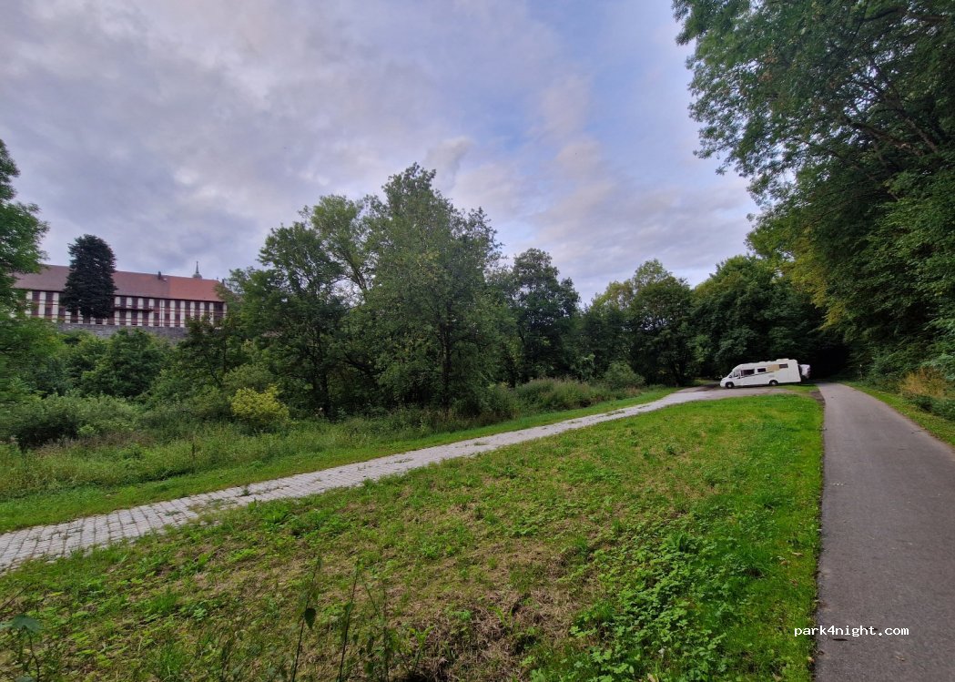 (97199) Ochsenfurt - 2 Schloßhof — foto