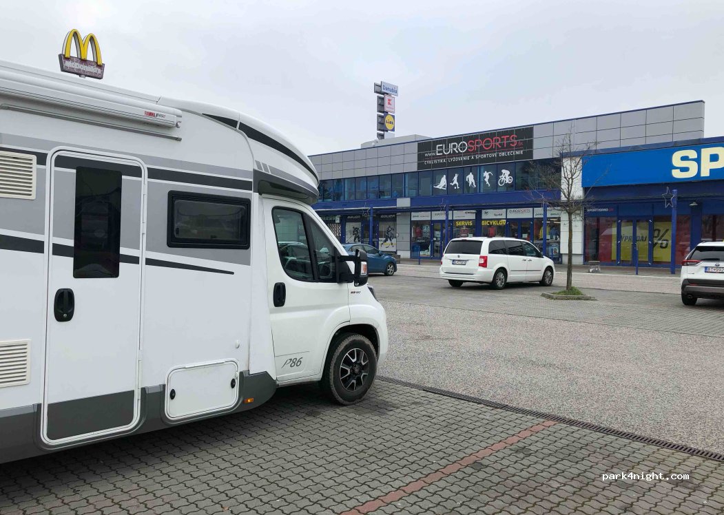 (851 04) Petržalka - 16 Panónska cesta — foto 2
