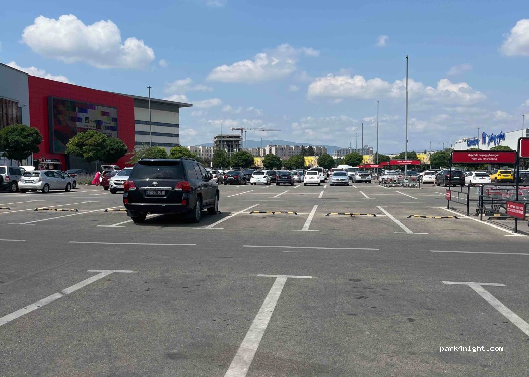 (0182) Tbilisi - 2 AleKsandre Tvalchrelidze St — foto