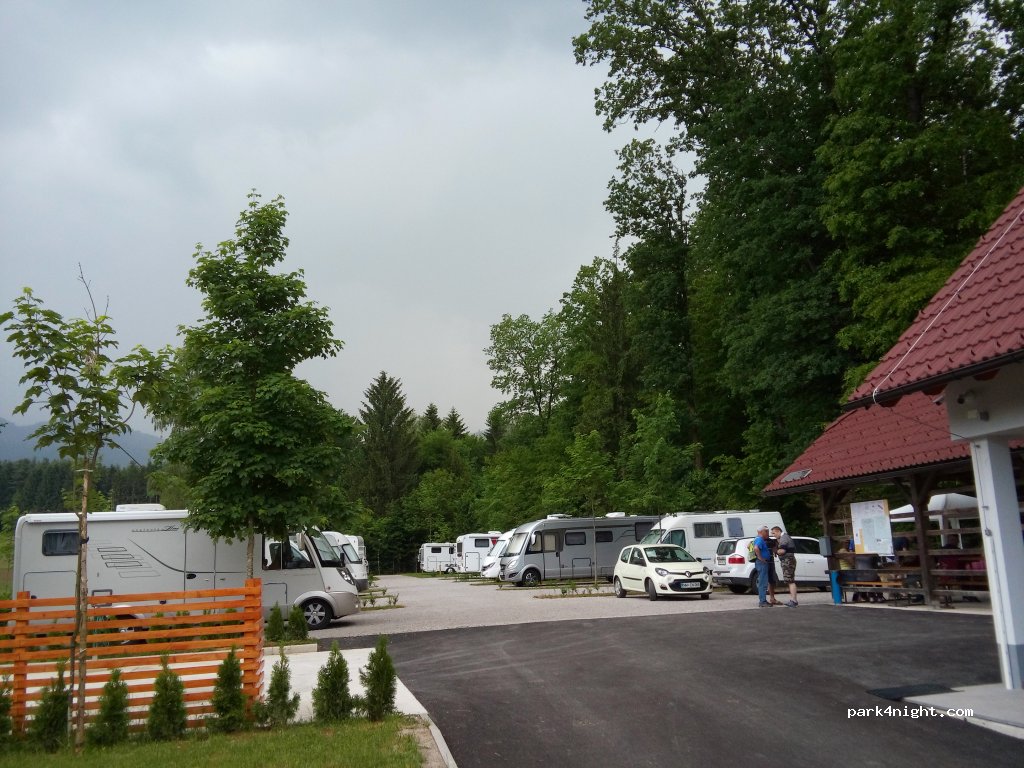 Kamp Polje. — foto