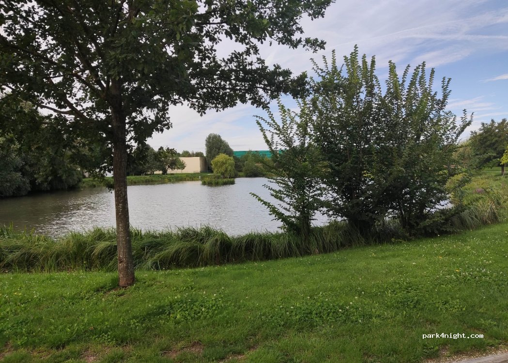 Aire CC Municipale Moussy Le Neuf — foto 3