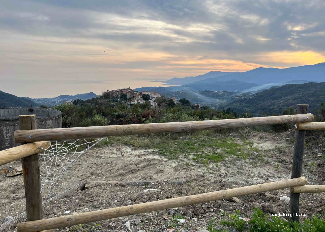 (18012) Seborga - 1 Strada per Negi — foto 2