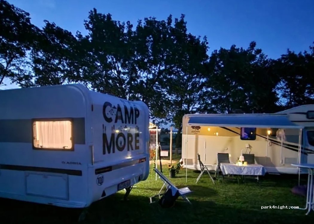 Wohnmobilstellplatz Wonsheim — foto
