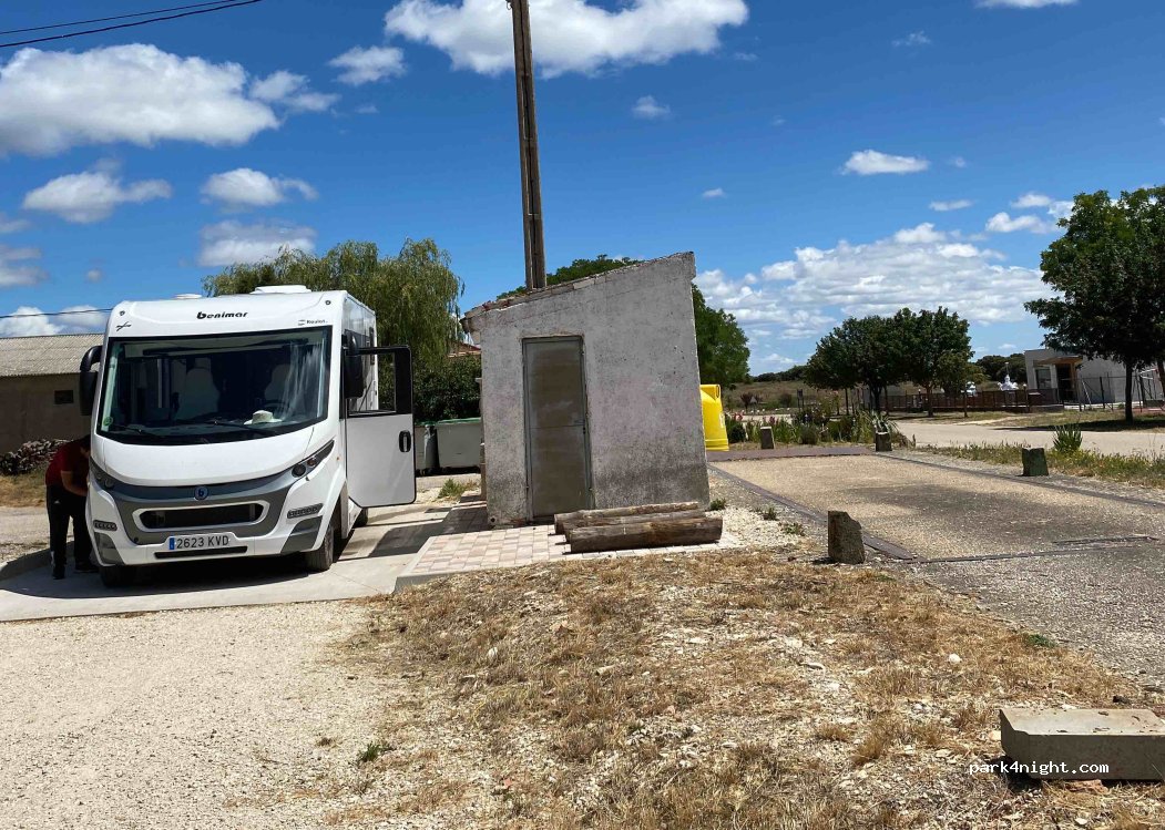 (09145) Sargentes de la Lora - 8 Calle Cantarranas — foto