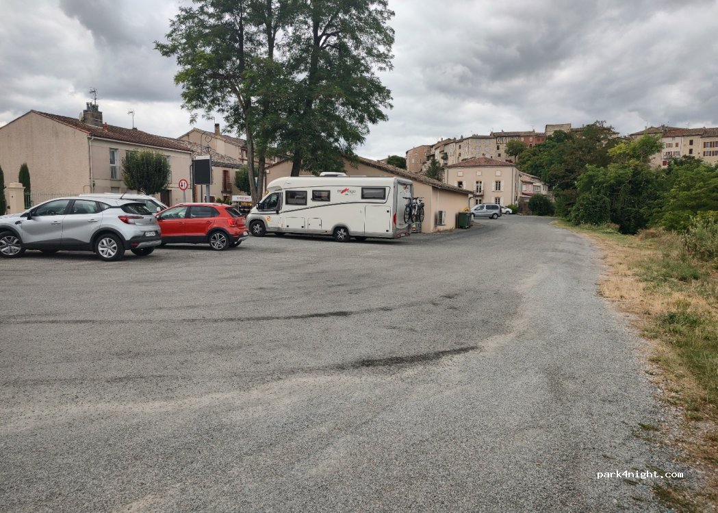 (81140) Castelnau-de-Montmiral - 110 Rue Lafayette — foto 2