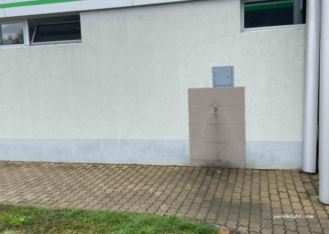 (696 18) Lužice - 2 Bojanovická — foto