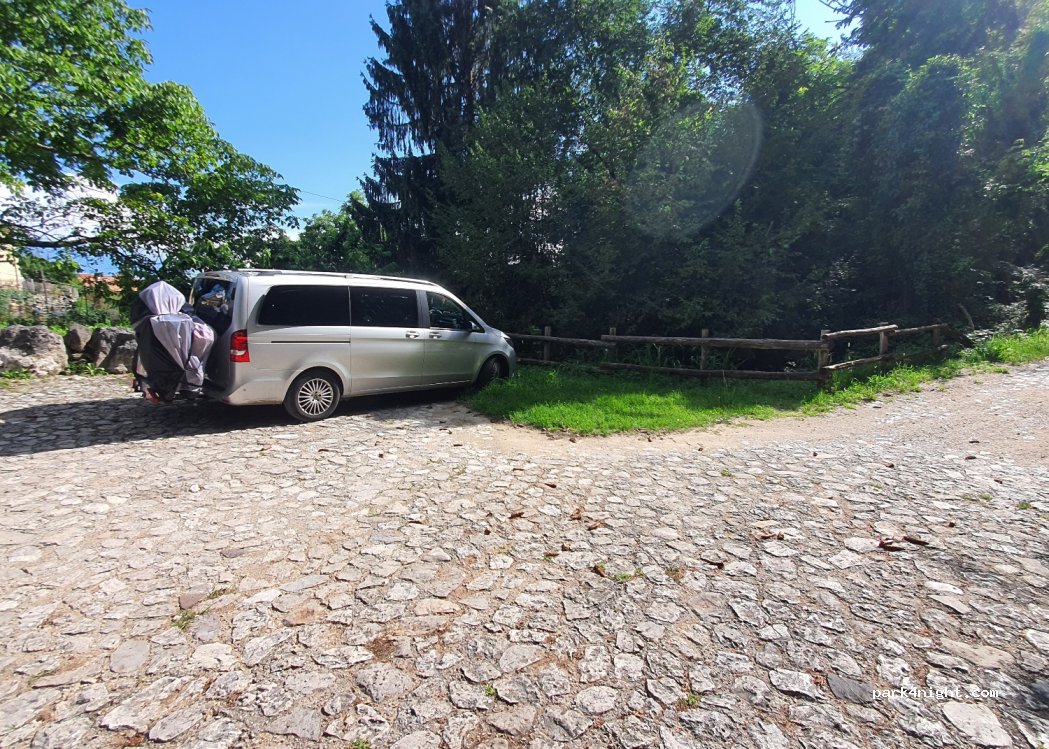(31030) Borso del Grappa - 12 Via Cassanego — foto