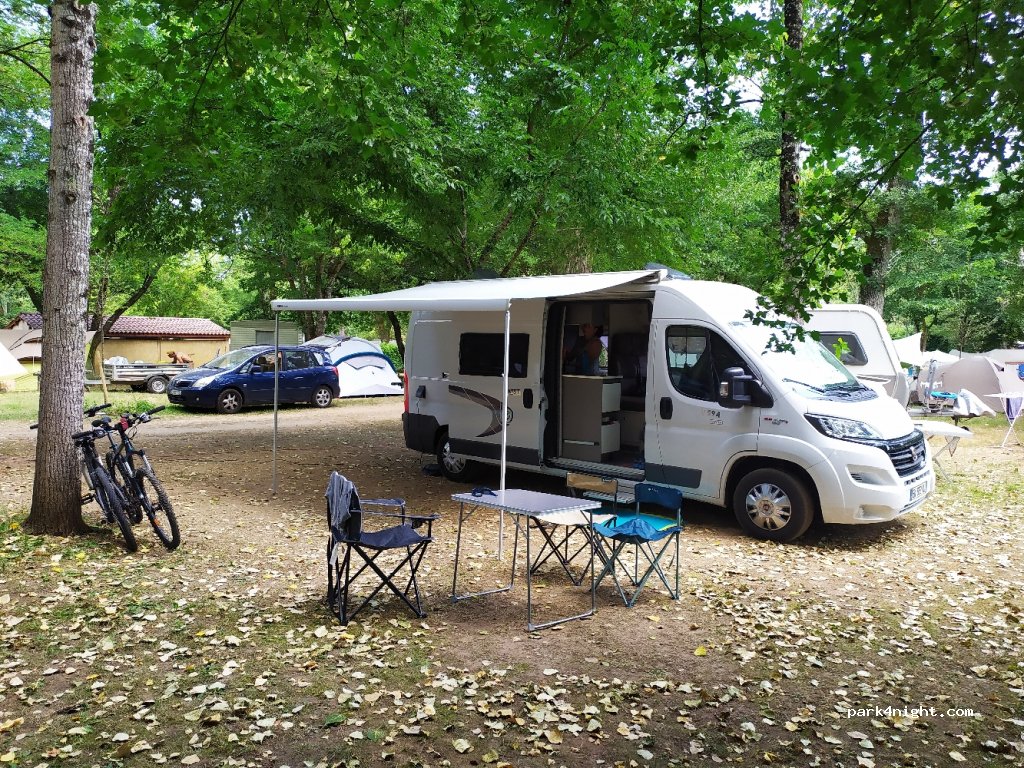 Camping Le Rocher de la Cave — foto 2