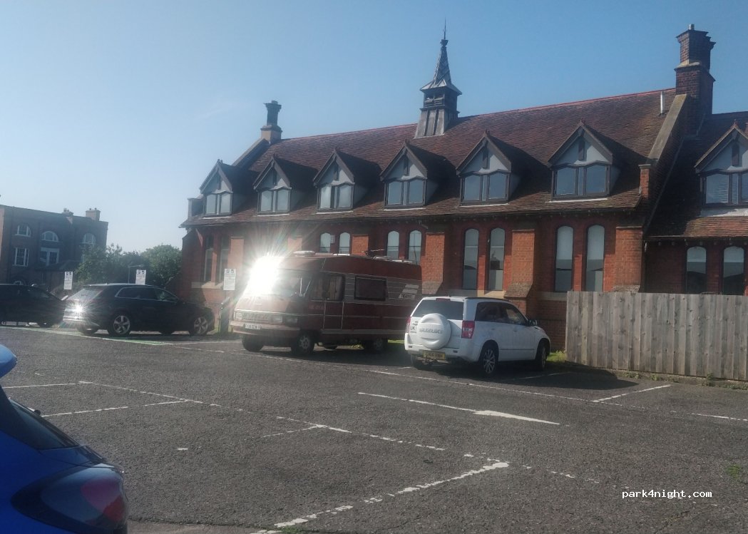 (ME13 8PL) Faversham - 8 Victoria Place — foto