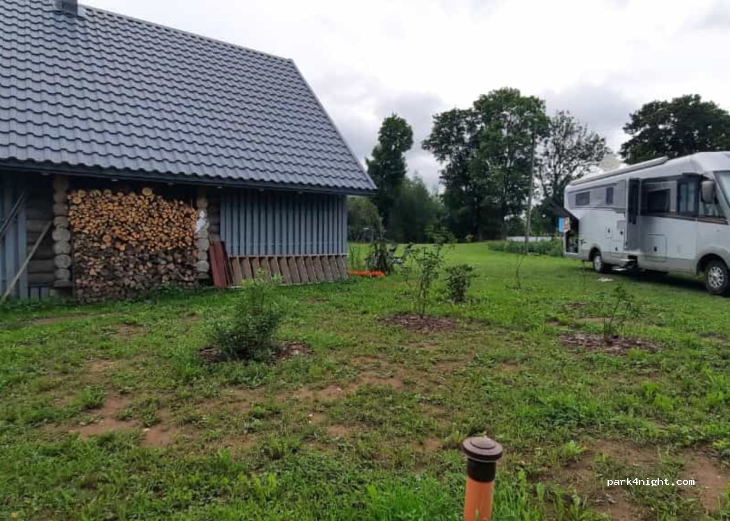 (4853) Sauleskalns - Saules iela — foto