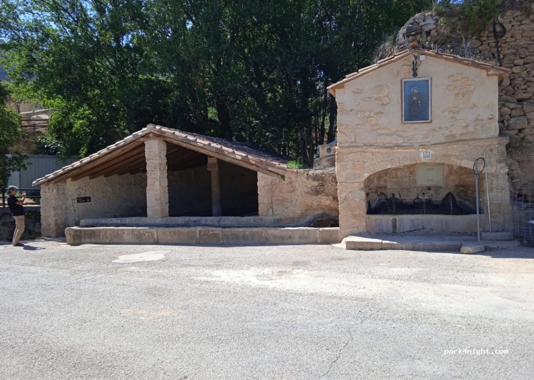 (44562) Cuevas de Cañart - 16 Calle la Fuente — foto
