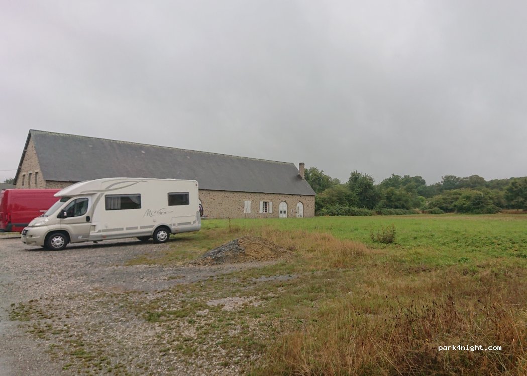 (53100) Saint-Georges-Buttavent - 19 Chemin de la Forêt — foto 2
