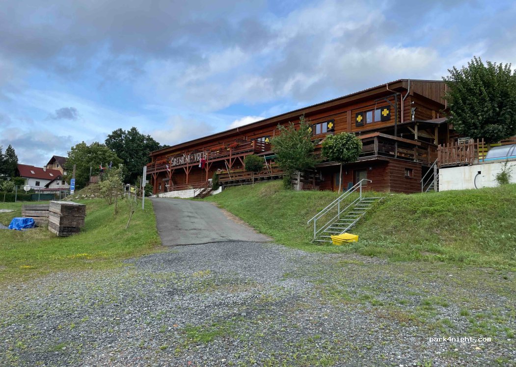 Camp at Šibeniční vrch area — foto 3