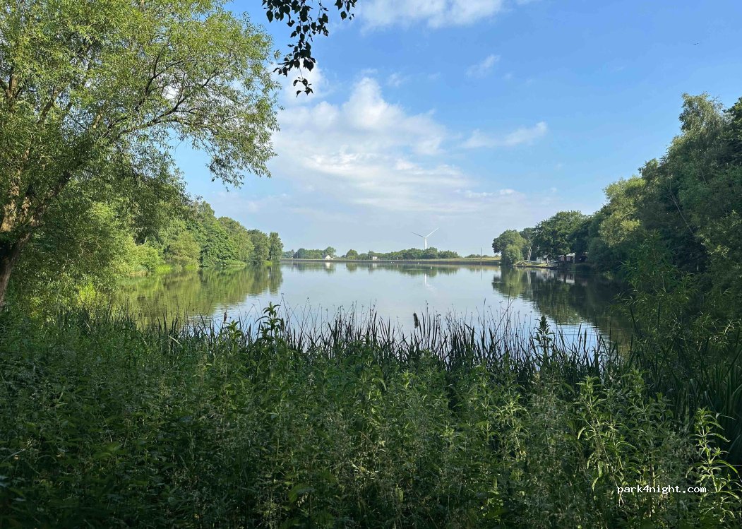 () Penkridge - Unnamed Road — foto 3