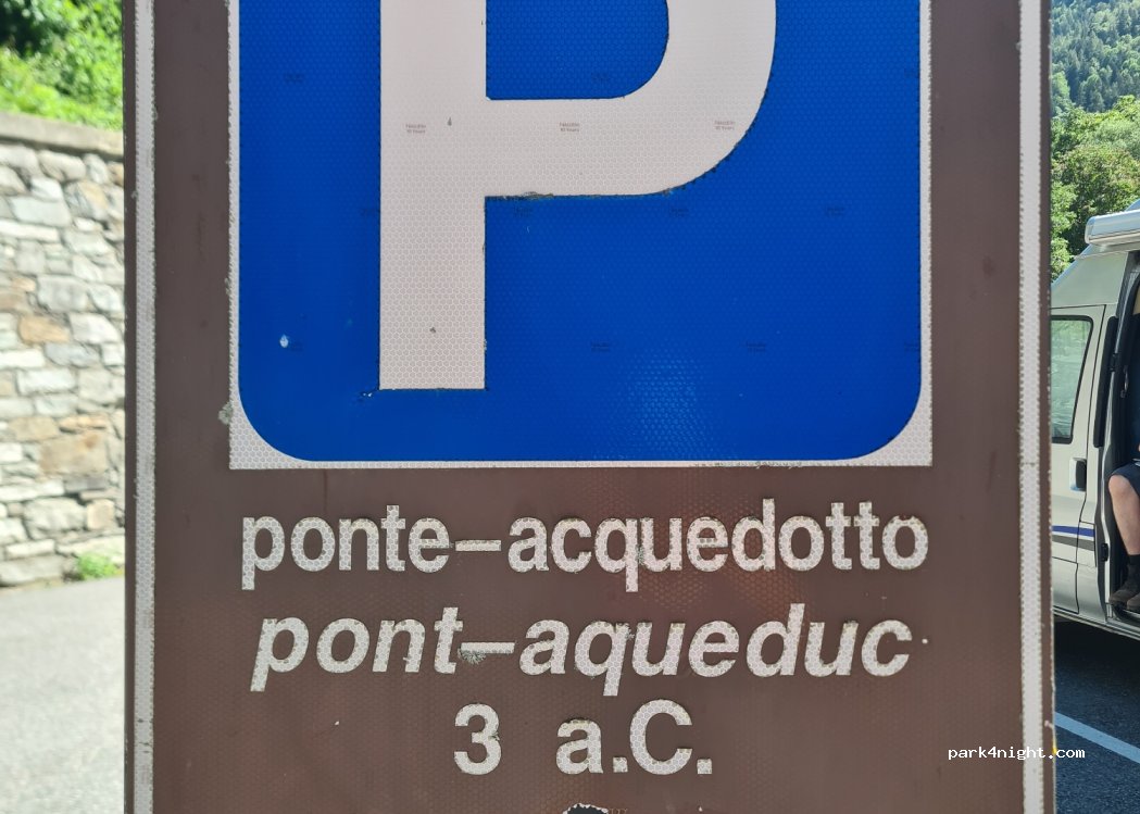 (11010) Pondel - Unnamed Road — foto