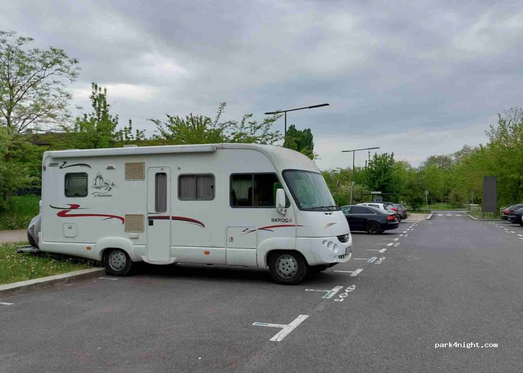 (57070) Metz - Unnamed Road — foto