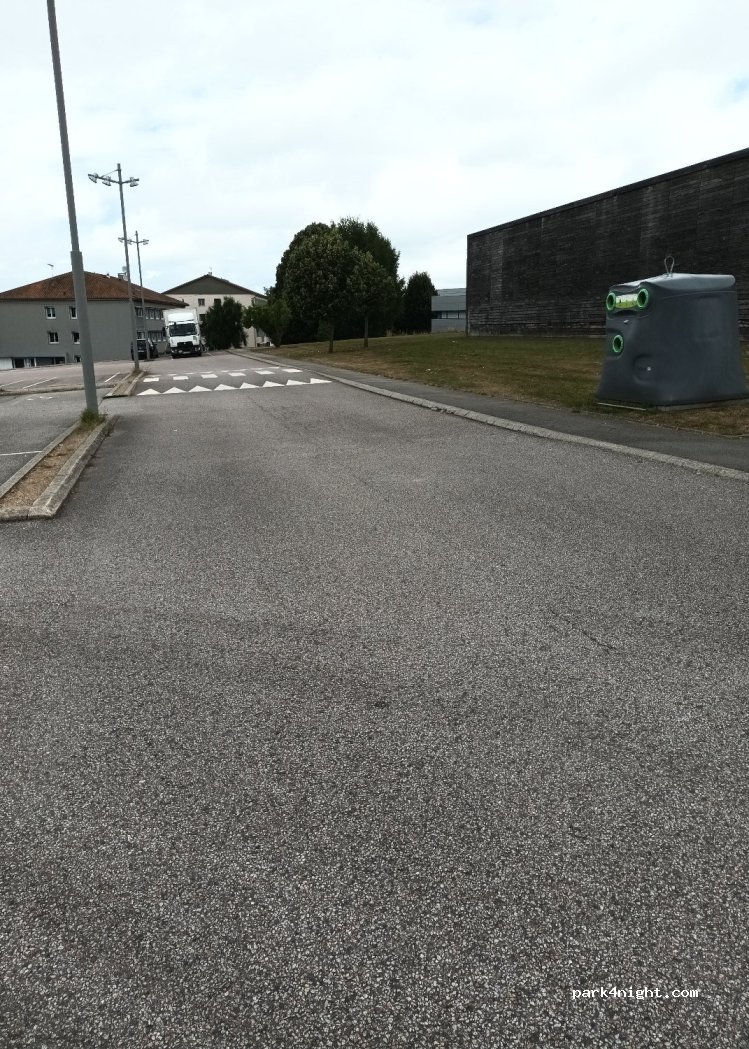 (87700) Aixe-sur-Vienne - 8 Avenue François Mitterrand — foto 2
