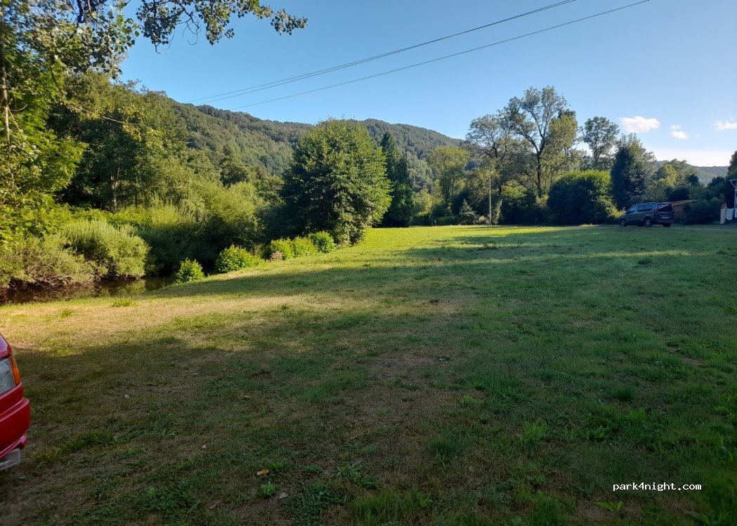(15590) Velzic - 50 Route du Puy Mary — foto 2