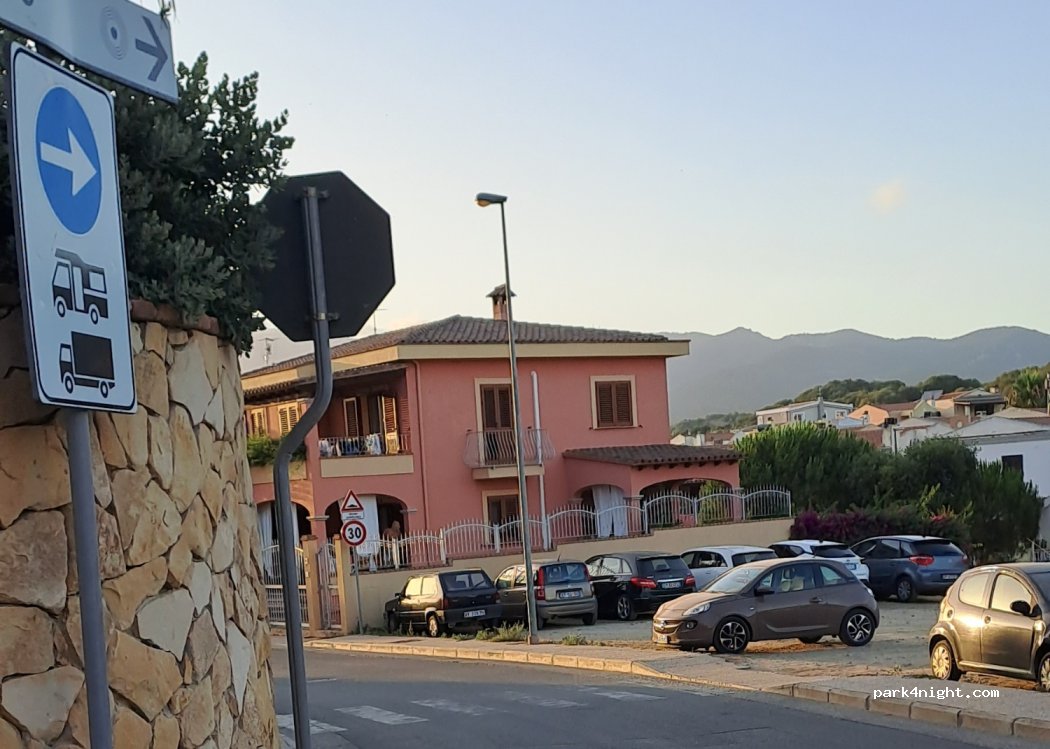 (09049) Villasimius - 44 Via Fratelli Cervi — foto 2