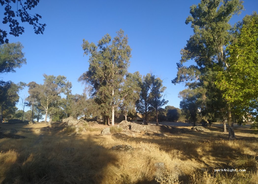 (10910) Malpartida de Cáceres - 1 Extramuros Diseminados — foto 2
