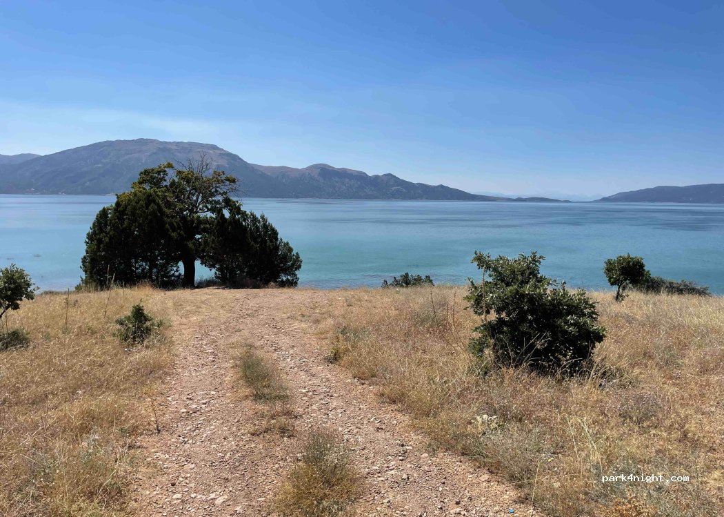 (32400) Taşevi - Unnamed Road — foto