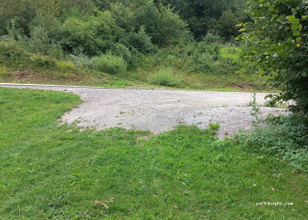 (01410) Chézery-Forens - Unnamed Road — foto