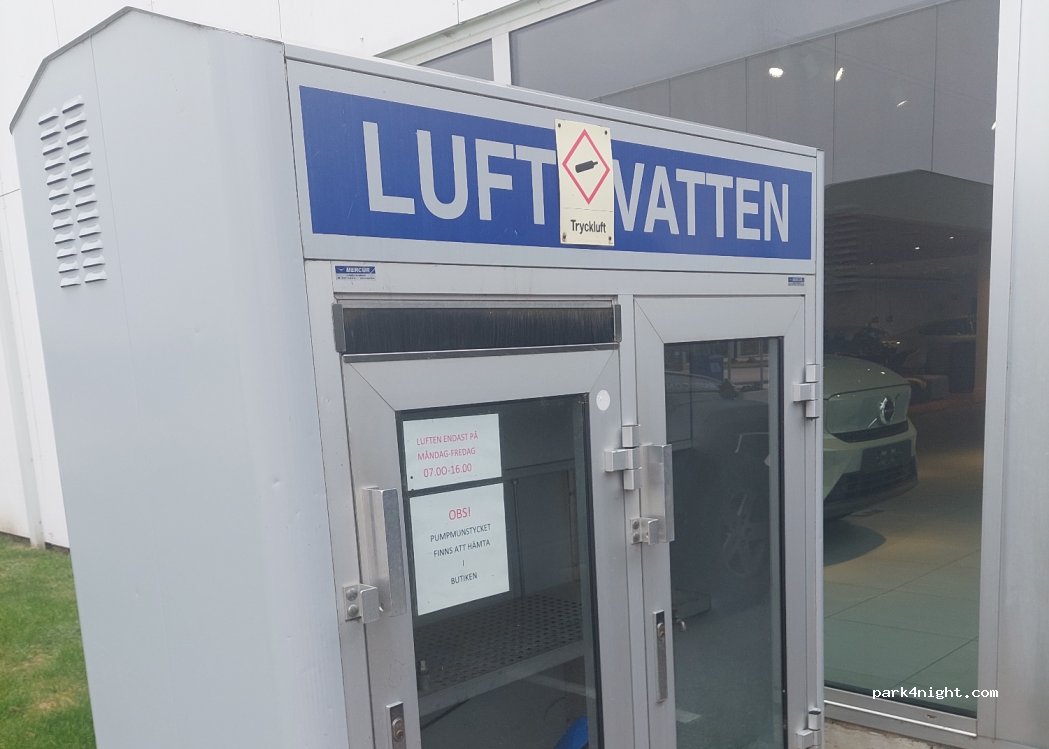 (534 50) Vara - 2 Cylindergatan — foto