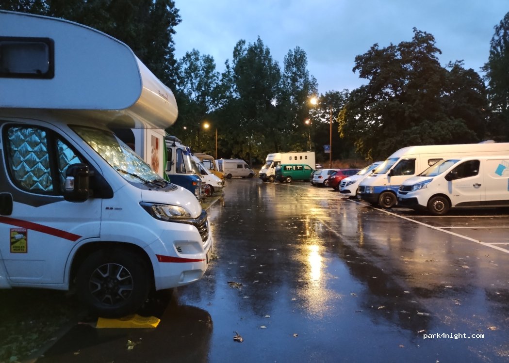 (1007) Lausanne - Av. Pierre-de-Coubertin — foto