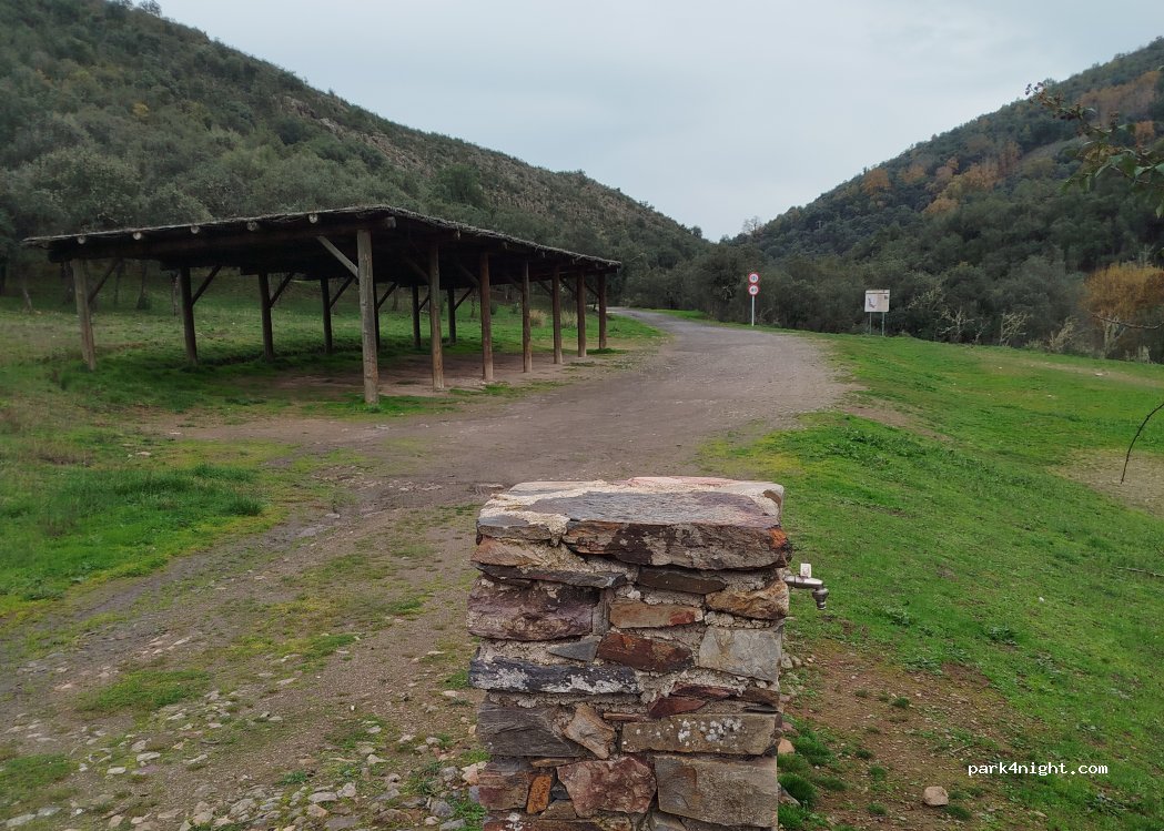 (13194) Navas de Estena - Unnamed Road — foto 4