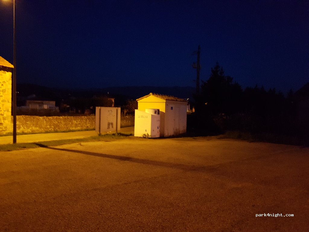 (07340) Charnas - 98 Place du 8 Mai — foto
