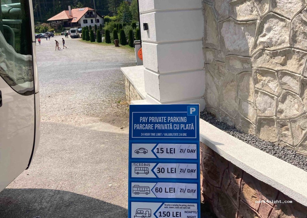Grand Parking Lacu Roșu — foto 4