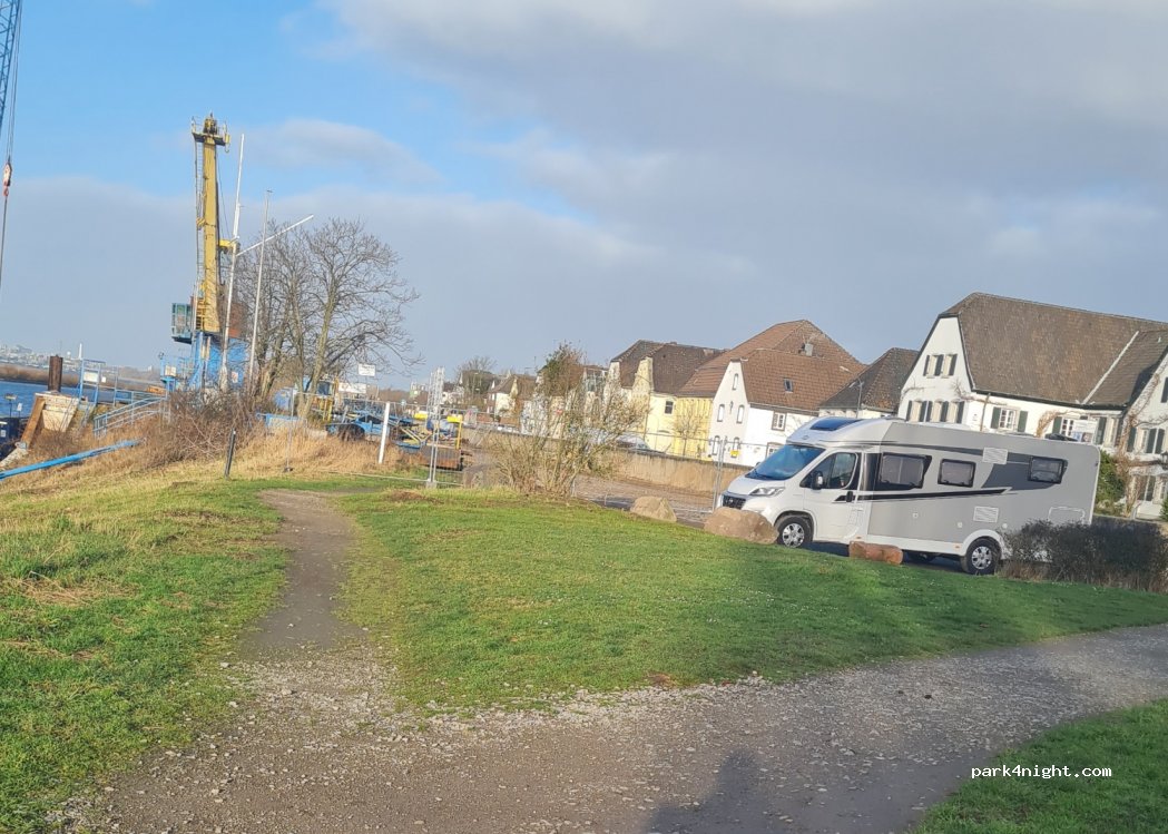 (50769) Köln - Hitdorfer Fährweg — foto 3