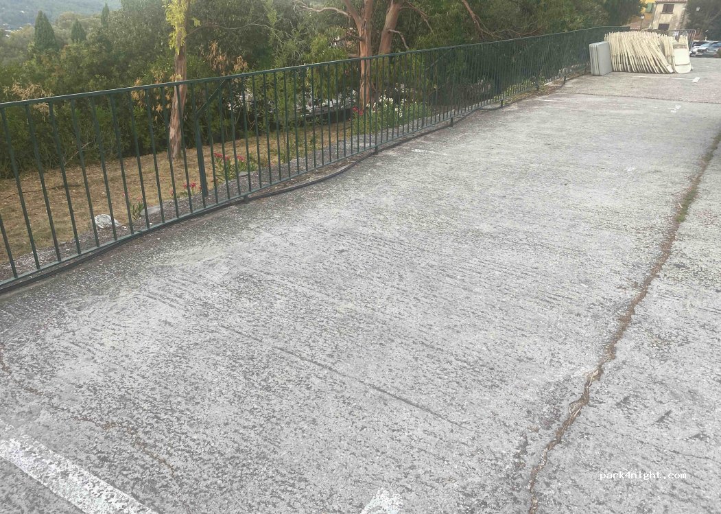 (83210) Solliès-Ville - 2 La Burlière — foto 2