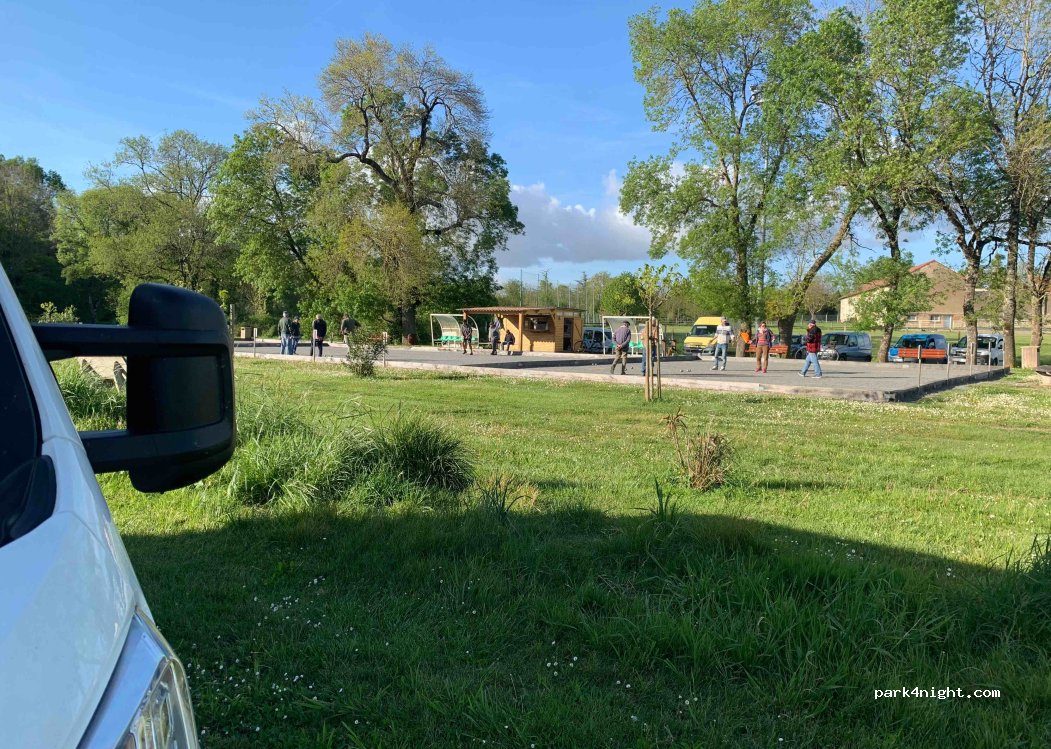 (17240) Saint-Dizant-du-Gua - 4 Rue du Pérat — foto 3