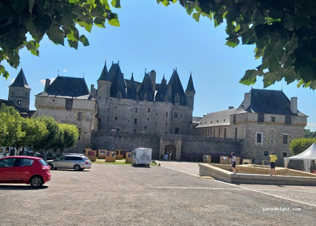 (24630) Jumilhac-le-Grand - 1 Rue du Docteur Garrigue — foto