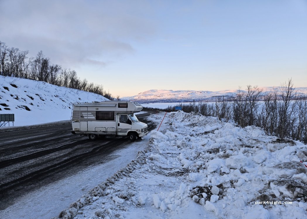 (981 93) Björkliden - E10 — foto 2