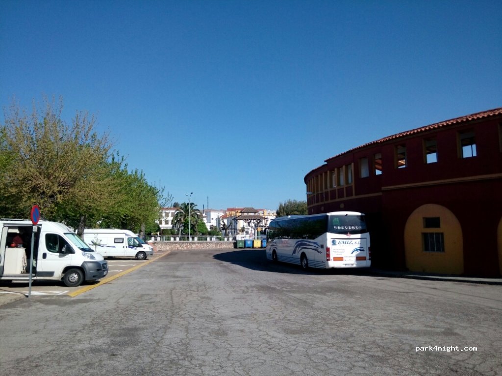 (10500) Valencia de Alcántara - 2 Plaza de Toros — foto